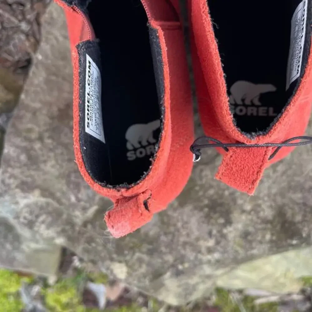 SOREL‎ Evie Waterproof Suede Ankle Boots in Warp Red Size 7.5